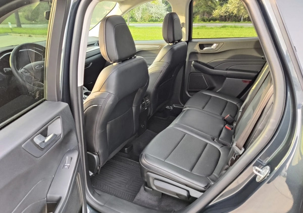 Ford Escape cena 111000 przebieg: 56500, rok produkcji 2022 z Lublin małe 742